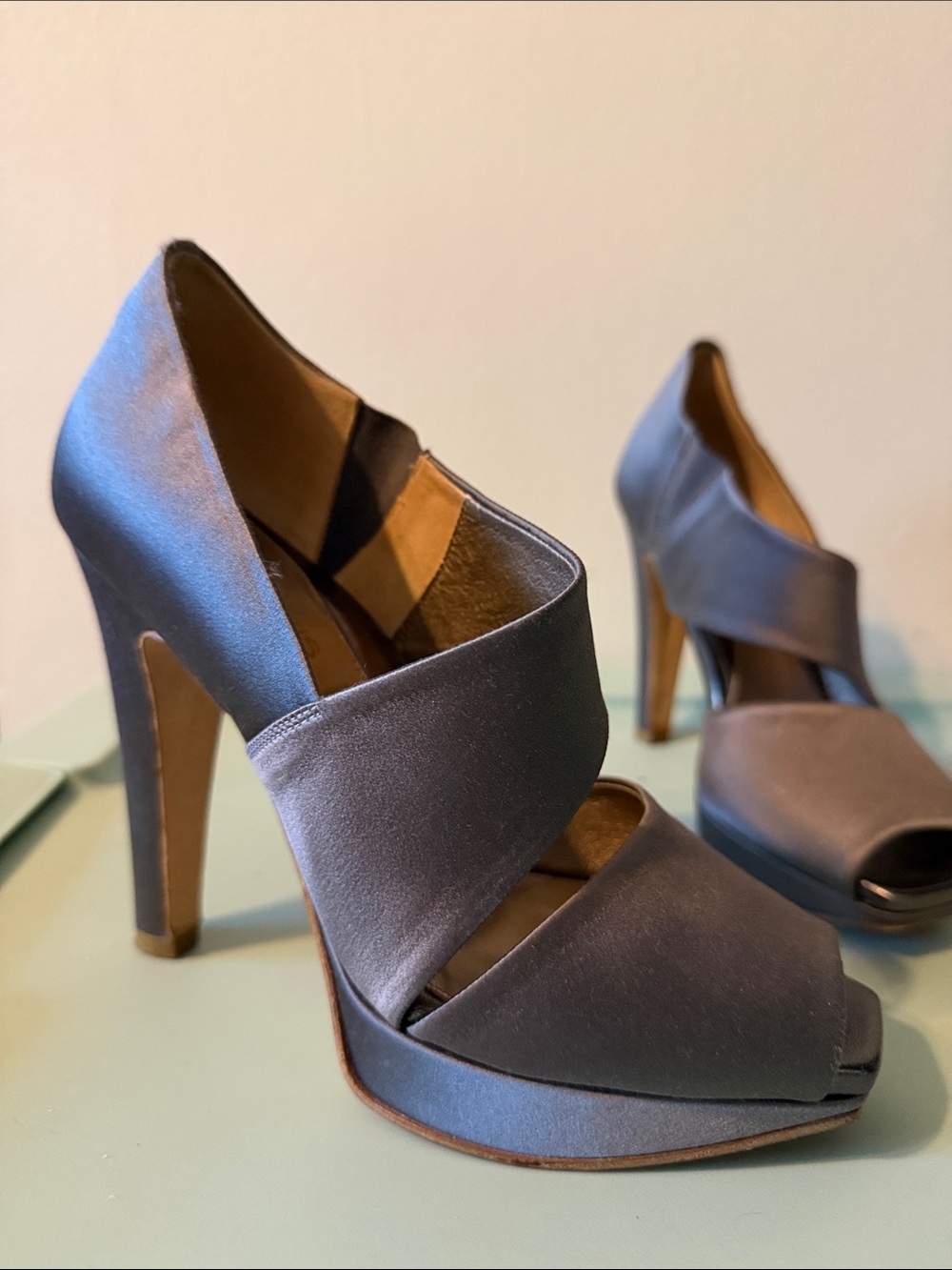 Satin Crisscross Peep-Toe High Heels in Gray